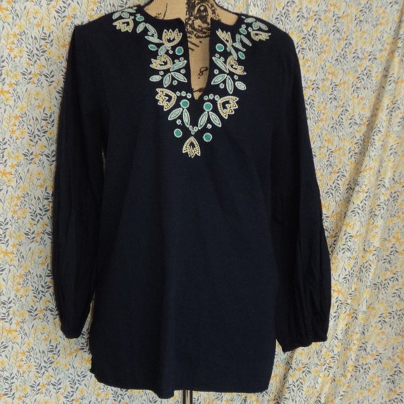 Tunic Style Top - Picture 2 of 5